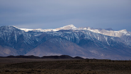 Fototapeta na wymiar Sierra Nevada Mountains in southern California