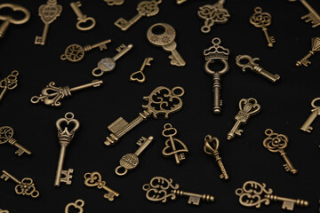 Bronze keys ornamental keys for clocks and treasure boxes with unique shapes and design