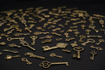 Bronze keys ornamental keys for clocks and treasure boxes with unique shapes and design