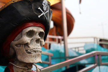 Spooky Mysterious Caribbean Head Sea Pirate Captain - 495805174