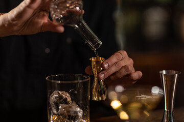 Preparando cocteles