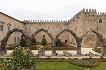 Obraz premium Archiepiscopal Palace of Braga, Garden of Santa Barbara, Portugal