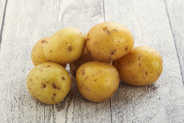 Raw small organic baby potato