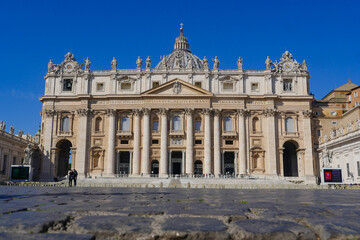 Fototapeta na wymiar Saint Peter's Square, Vatican.,Rome, 03.20.2021, Basilica of Saint Peter, The grandiose square in front of the main cathedral of Christendom and square, Colonnade Bernini, High quality photo