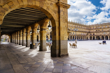 Plaza Mayor of Salamanca on a sunny day to enjoy its architecture.