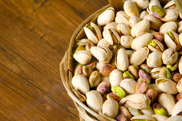 almonds,nuts,food,healthyfood,chocolate,walnuts,dryfruits,healthy,healthylifestyle,foodie,almond,homemade,yummy,delicious,cashews,vegan,pistachio,cashew,instafood,raisins,foodphotography,dessert,sweet