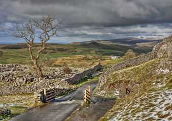 Road to a farm in the Yorkshire Dales in winter