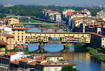 Fototapeta na wymiar Florence, Florence Province, Tuscany, Italy. View from Piazzale Michelangelo for historic part and bridges across Arno river, Ponte Vecchio in foreground