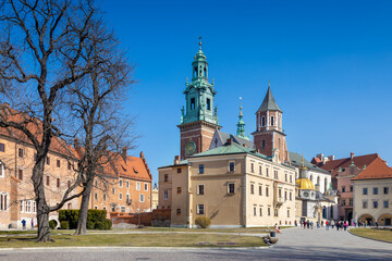 Fototapeta na wymiar cathedral. royal castle Wawel, Kraków city, (UNESCO), Poland
