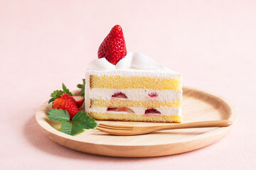イチゴのショートケーキ　春のスイーツ