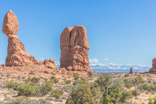 Balanced Rock in Arches National Park located in Utah