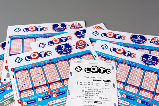 Loto. Bulletins  et re&ccedil;u de la Fran&ccedil;aise des jeux.