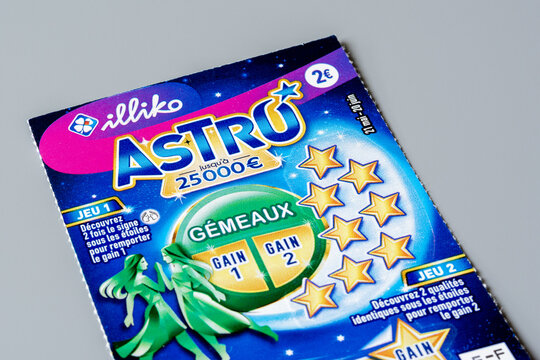 Astro. Jeu &agrave; gratter illiko de la Fran&ccedil;aise des jeux.