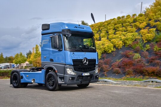 Mercedes-Benz Actros F. Economical tractor for truck transport. Truck driving. 10-12-21, Prague, Czech Republic.