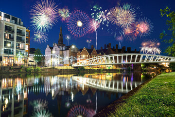 Fototapeta na wymiar Fireworks display at Bedford riverside on the Great Ouse River. England