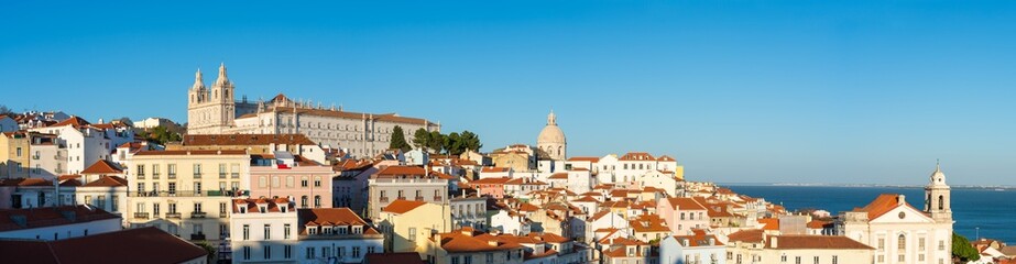 Fototapeta na wymiar Old town district of Lisbon called Alfama, Portugal