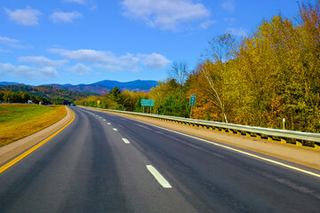 Obraz premium Autumn road trips, Scenic Drive through Autumn, United States, 