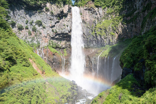 華厳の滝 の画像 1 458 件の Stock 写真 ベクターおよびビデオ Adobe Stock