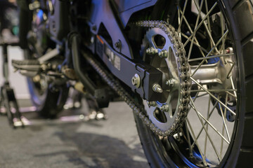 Obraz premium showroom, motorbiking, red, view, road, group, motorcycling, journey, motor-sport, adventure, disc, super-bike, motorsport, shop, line, riders, speed, tyre, lot, engine, lifestyle, motorbike, motorcyc