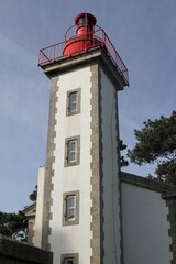 ancien phare à la pointe De Combrit en Bretagne