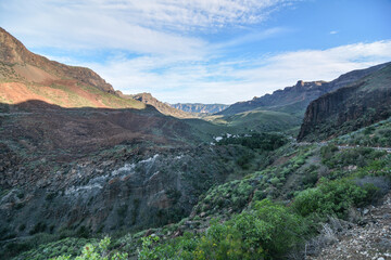 promontorio gran canaria verso il monumento simbolo roque nublo