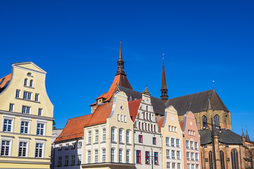 Blick auf die Marienkirche in der Hansestadt Rostock