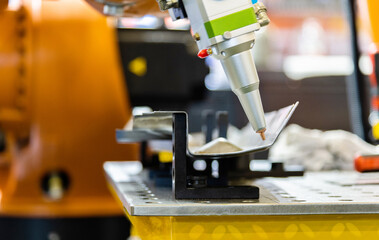 Robotic arm for engraving in factory