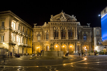 Fototapeta na wymiar Massimo Bellini Theater at night in Catania, Sicily, Italy 