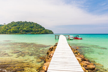 Fototapeta premium Beautiful tropical sea in Koh Kood island, Trat province,Thailand
