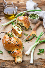 Challah bread with pesto and leek	