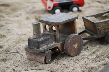 Holzspielzeug Spielplatz