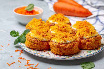 Homemade mini carrot Easter cake.