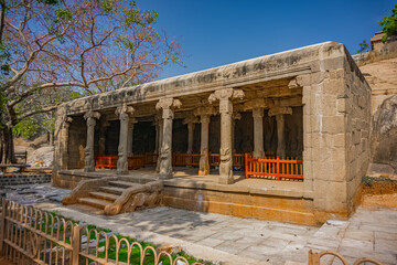 Obraz premium Exclusive Monolithic Rock Carved- Krishna Mandapam is UNESCO's World Heritage Site located at Mamallapuram or Mahabalipuram in Tamil Nadu, South India. Very ancient place in the world.