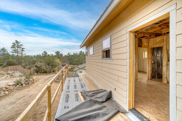 house under construction 