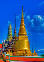 Fototapeta premium Traditional Buddhist temple structure in Bangkok, Thailand.