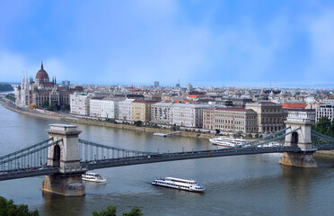 Fototapeta na wymiar Budapest skyline along the Danube with Chain Bridge and Parliament building