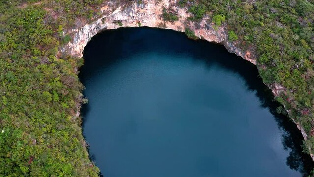 Belleza de la naturaleza verde de Guatemala, Cenotes De Candelaria, Nent&oacute;n, Huehuetenango