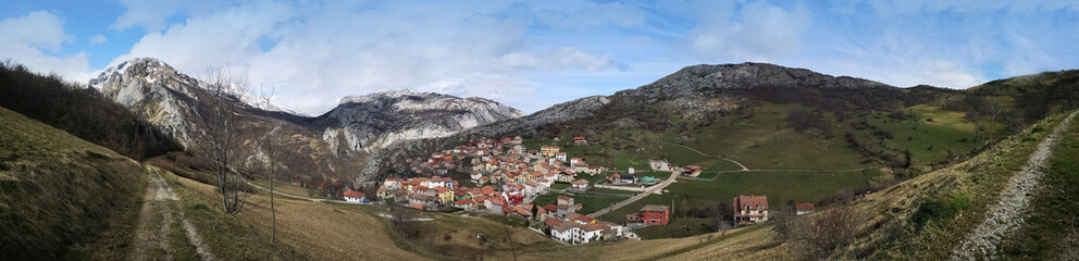 Fototapeta na wymiar panoramic photography of Sotres, famous tourist town in the Picos de Europa, Asturias, Spain,