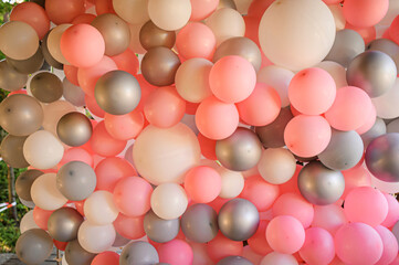 Photo zone decoration from balloons on a baby party