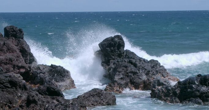 Waves Crashing Against the Rocks, Hookipa, Maui, Hawaii