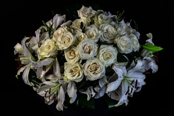 Bouquet of white roses