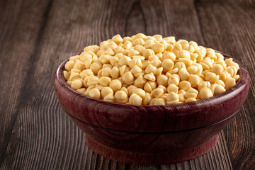 White chocolate drops. Chocolate chips.