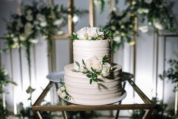 Vintage Wedding Decoration Naked Cake Love Gold