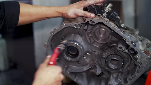 repair of automatic transmission of the car