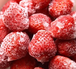 冷凍した苺、冷凍フルーツ、冷凍野菜、冷凍食品
