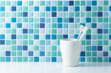 洗面所と歯ブラシ