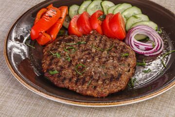 Grilled Beef cutlet with vegetables