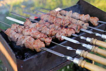 on the weekend, we fry a barbecue on the grill.