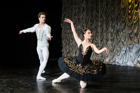 bright and fascinating emotions of ballet dancers' performances with moments from ballet productions