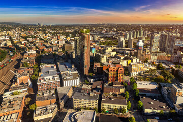 Obraz premium Aerial view of Vancouver business district